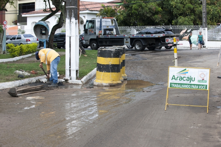 PMA mobiliza equipes para minimizar efeitos das chuvas - SMTT Aracaju